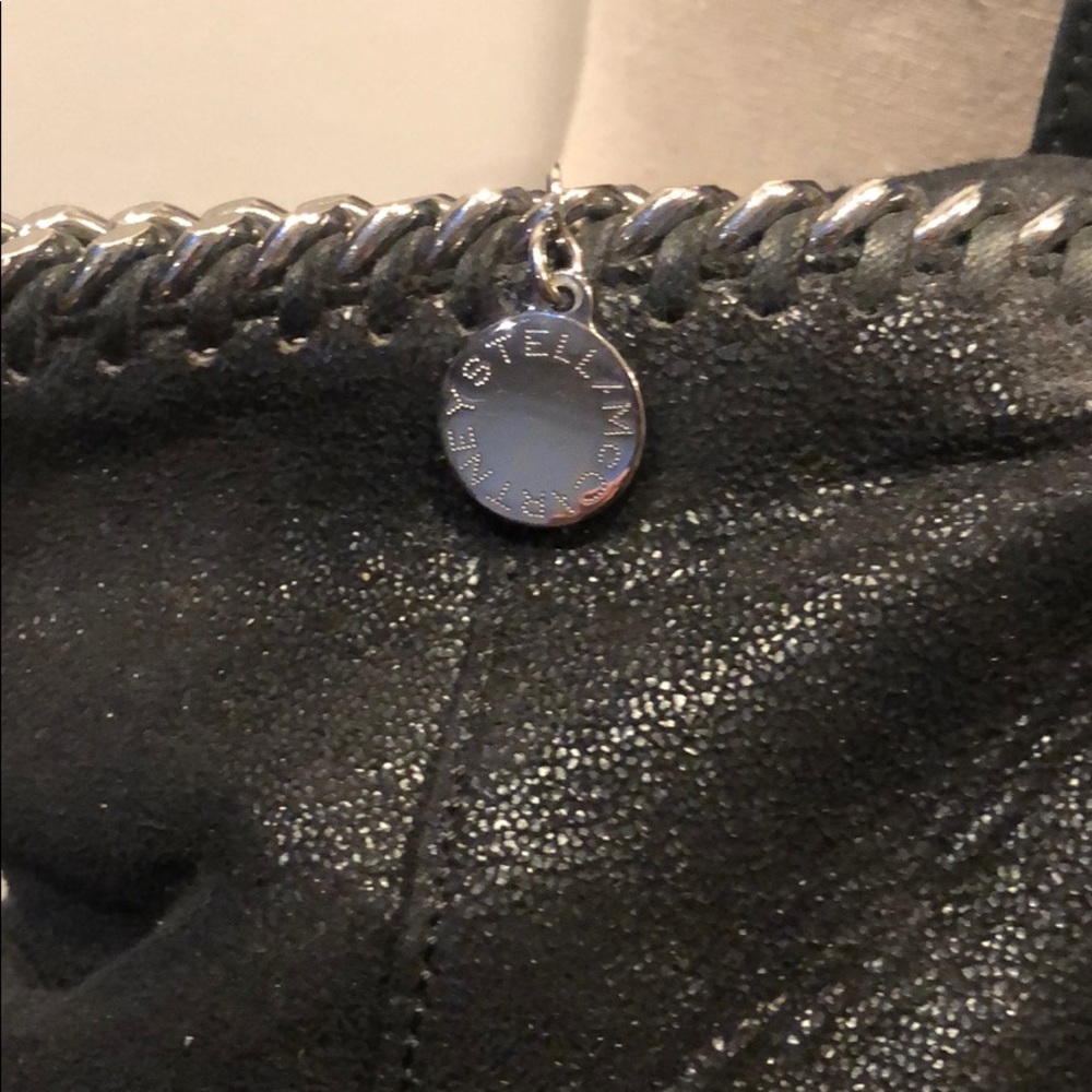 Stella McCartney Black Falabella Large Tote with Silver Chain Trim - Picture 2 of 8